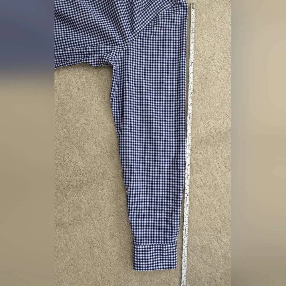 Banana Republic non-iron dress shirt large blue white